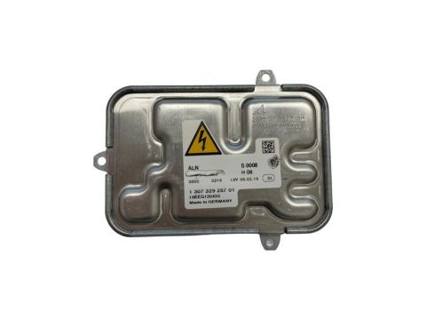 Balast xenon AL 1307329120 1K0941329 sau 1307329257 Compatibil Passat CC , Skoda Yeti